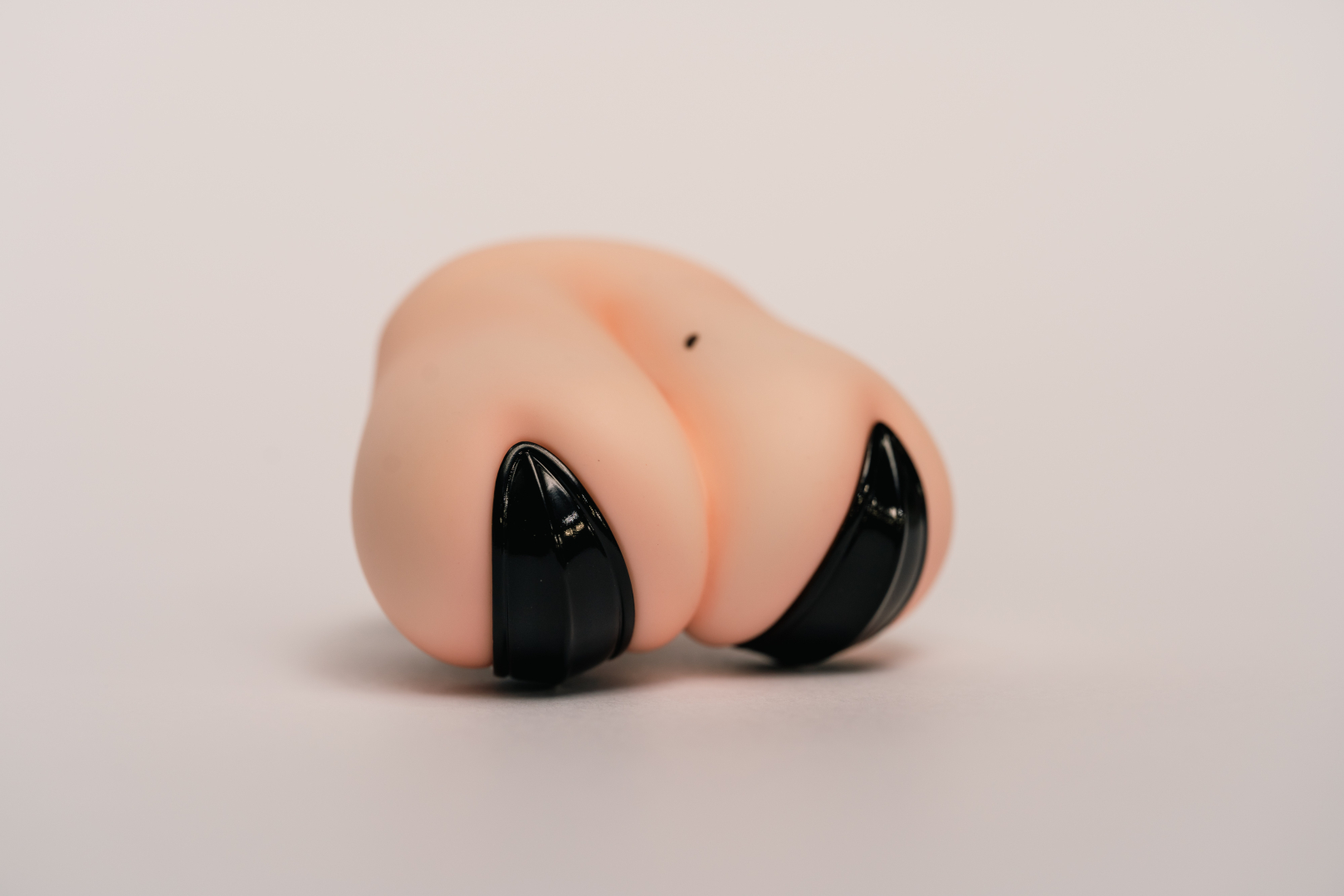 揺れ胸(モガドール) 価格：3,850円