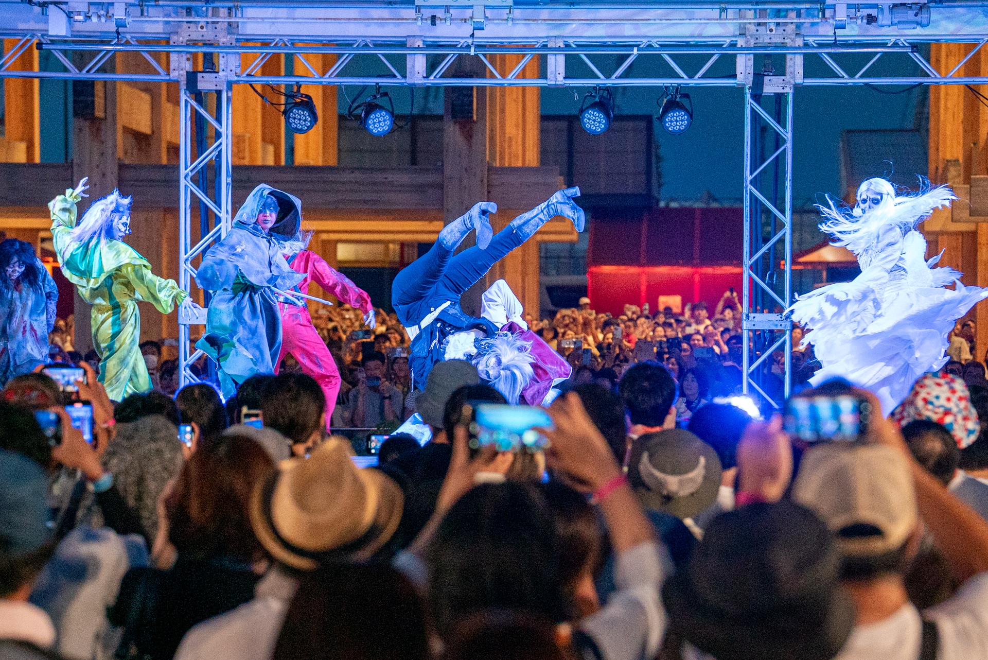 圧巻のゾンビパフォーマンス