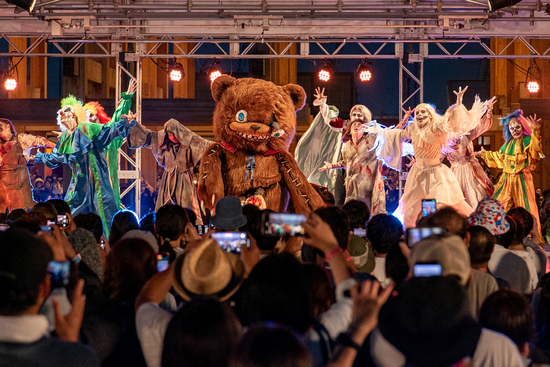 ボス感ハンパないハミクマ