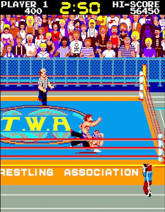 ボタンとレバーの組み合わせで、さまざまな技を叩き込むことが可能だ