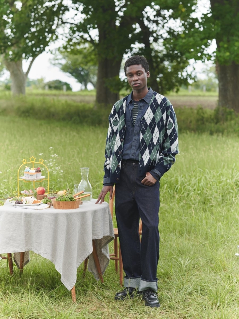 Vネックカーディガン Kirby（カラー: 30 NATURAL）3,990円