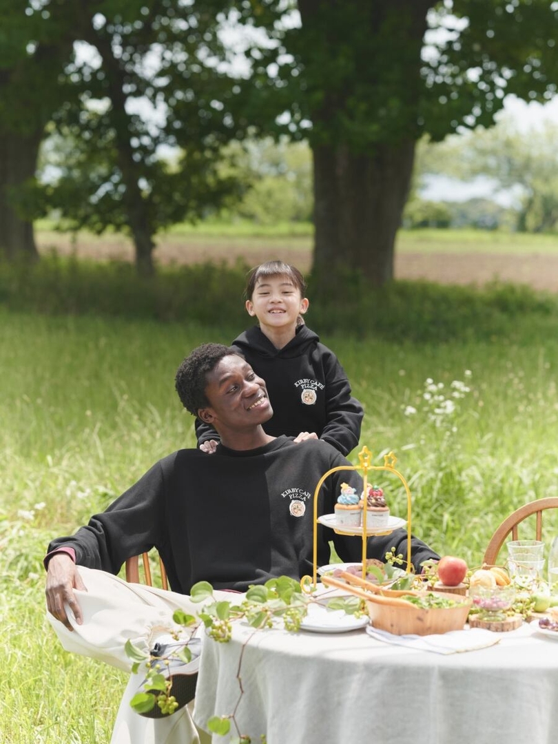 KIDS(男女兼用)グラフィックスウェットシャツ Kirby（カラー: 01 OFF WHITE）1,990円