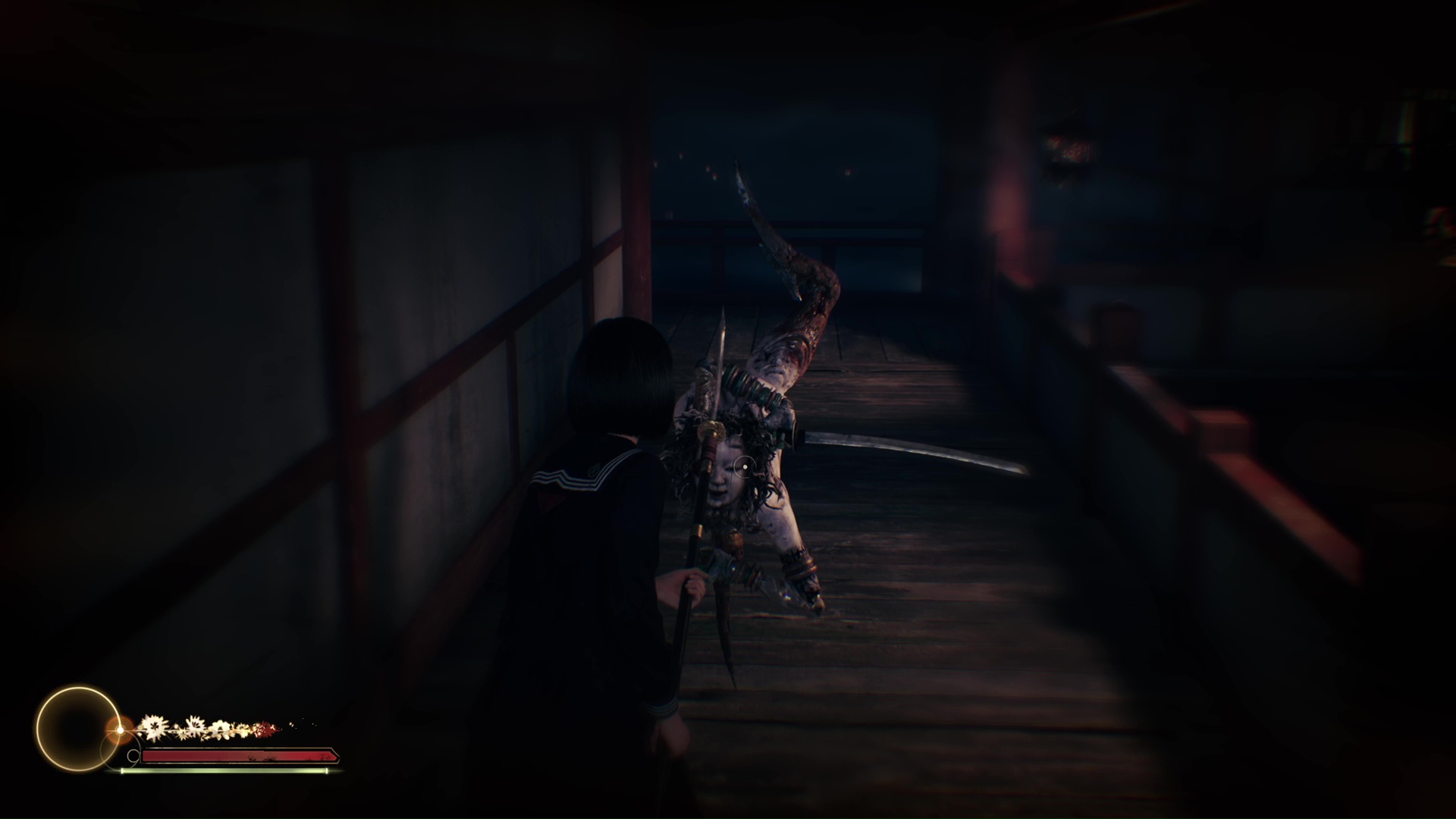 社殿のバケモノは倒しても復活するため、倒しても気の休まる瞬間が一切無い