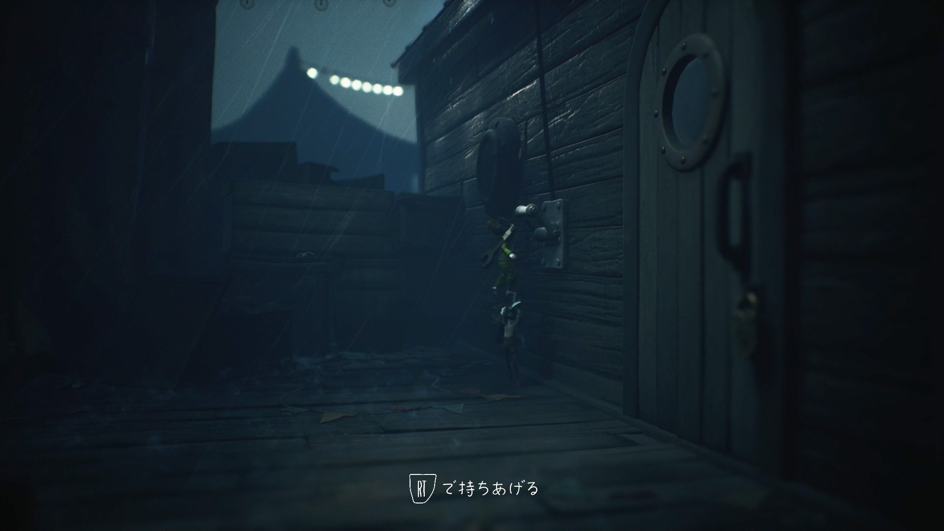 片方が足場になって協力して、高い場所にあるスイッチを入れるなど協力プレイが必要になる場面は多い