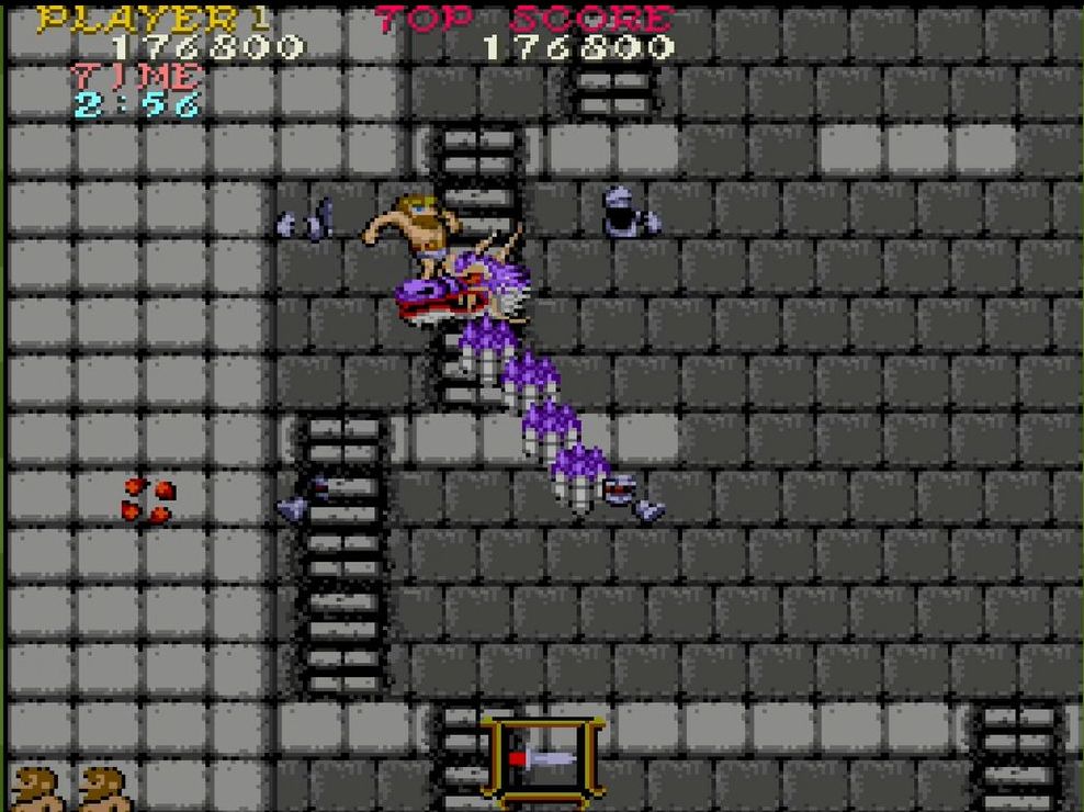 一度ダメージを受けると鎧が脱げ、もう一度ダメージを受けると白骨化してミスになる演出も斬新だった