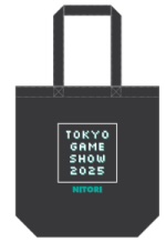 会場では、3つの人気ゲームとのコラボ商品や、等身大バスターソード、ジュリとの撮影ができるフォトスポット、アンケート回答でトートバッグがもらえる特典も用意される