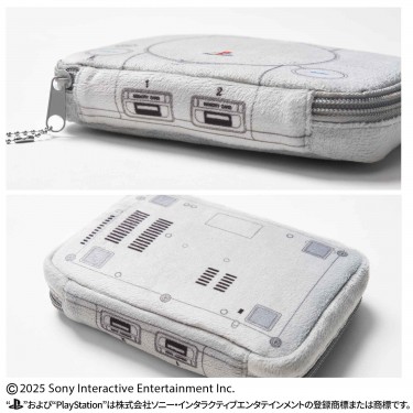 コントローラーとメモリーカードの差込口や背面のディテールも再現