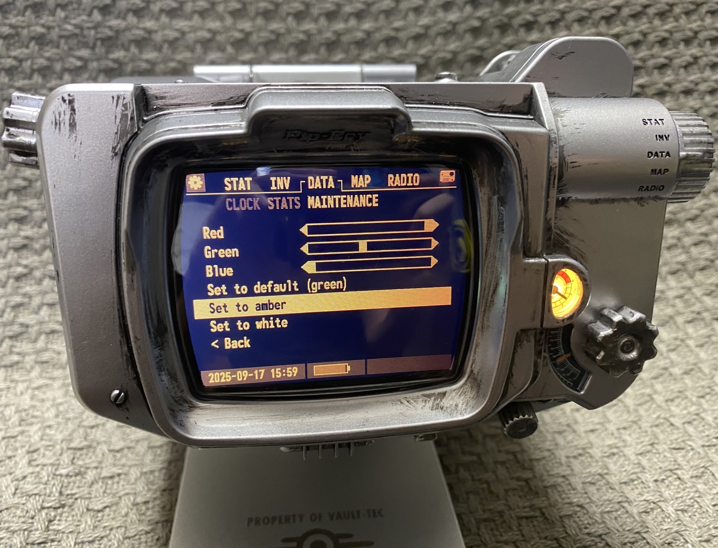 プリセットUI色アンバー