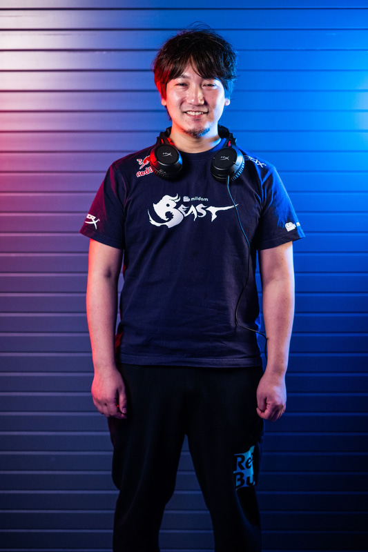 ウメハラ選手/Jason Halayko / Red Bull Content Pool