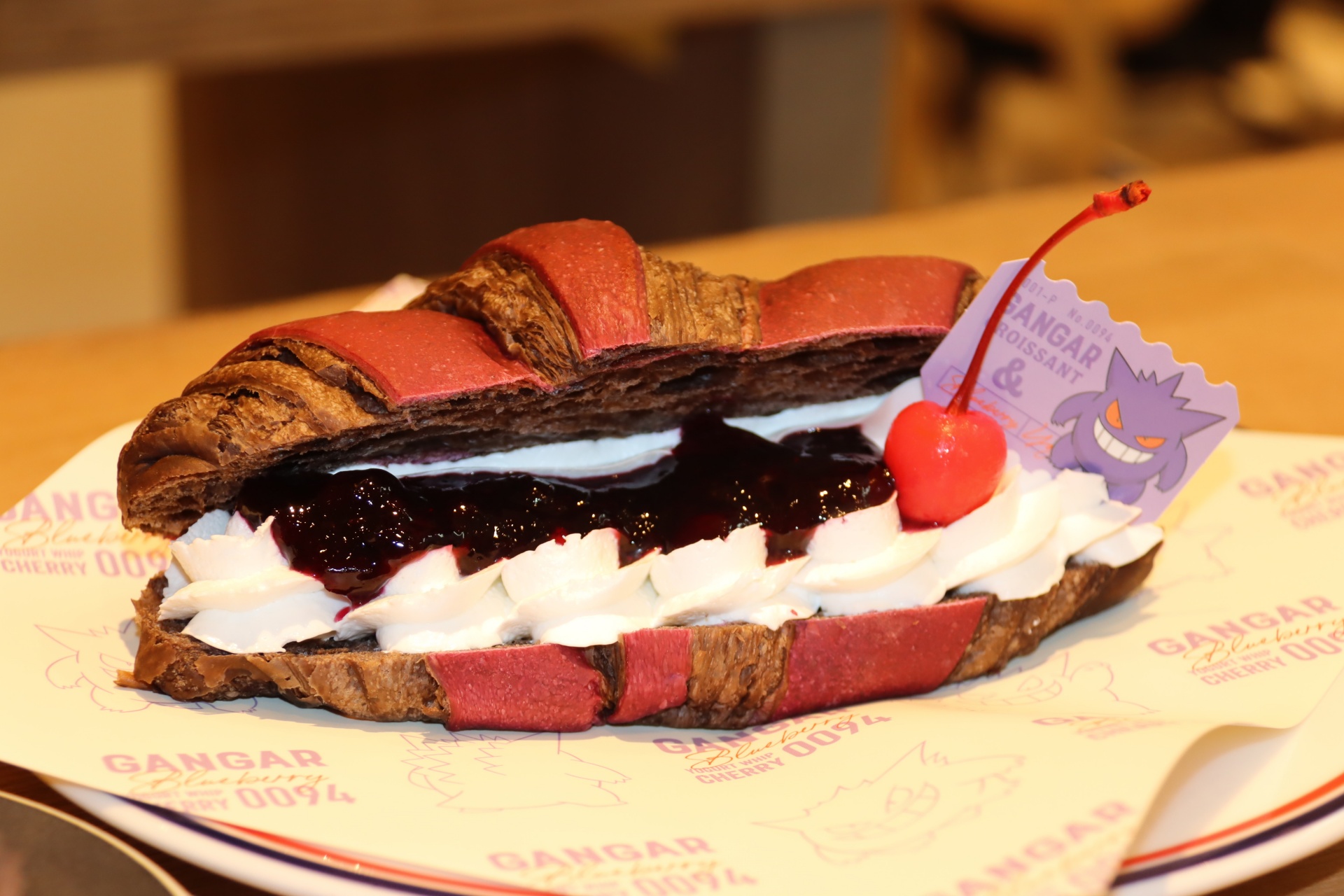 ゲンガーのクロワッサンサンド～ブルーベリーヨーグルト～／1,760円