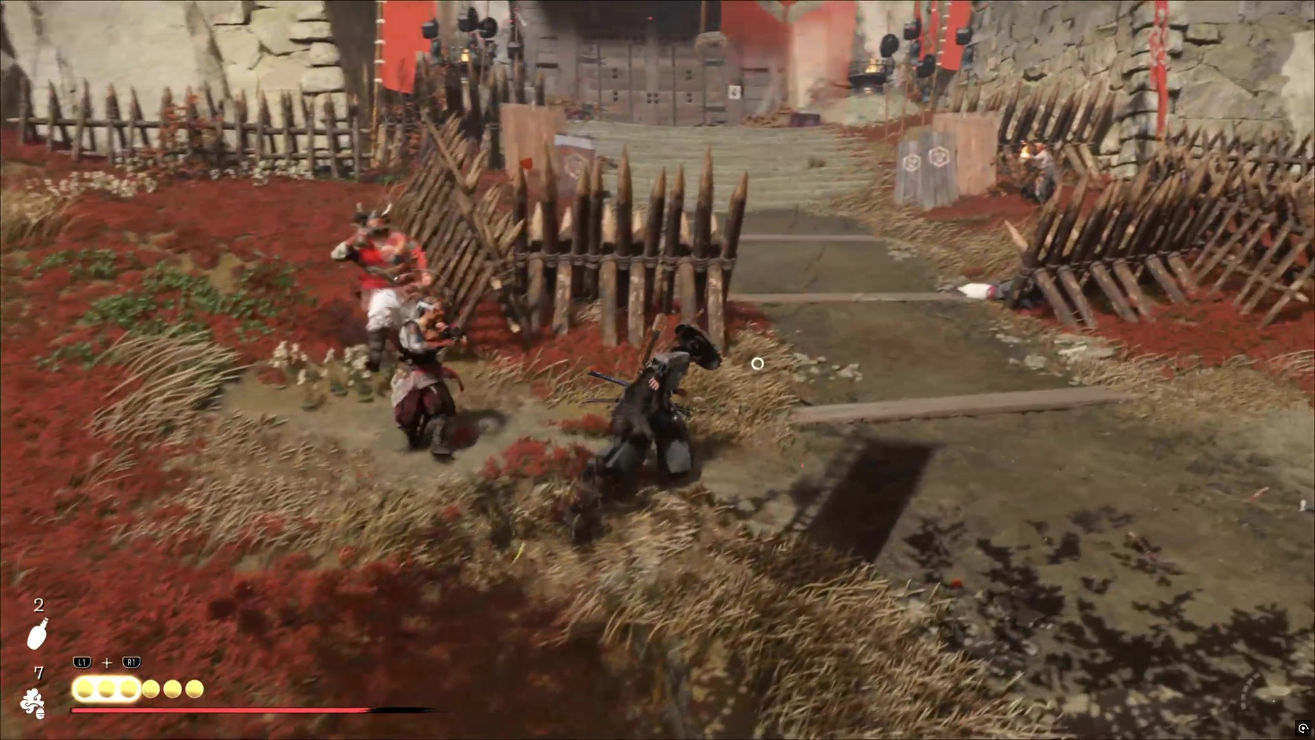 得物落としを食らうと、装備していた武器を落とされてしまう。落とされた武器を拾う間に攻撃されることも……