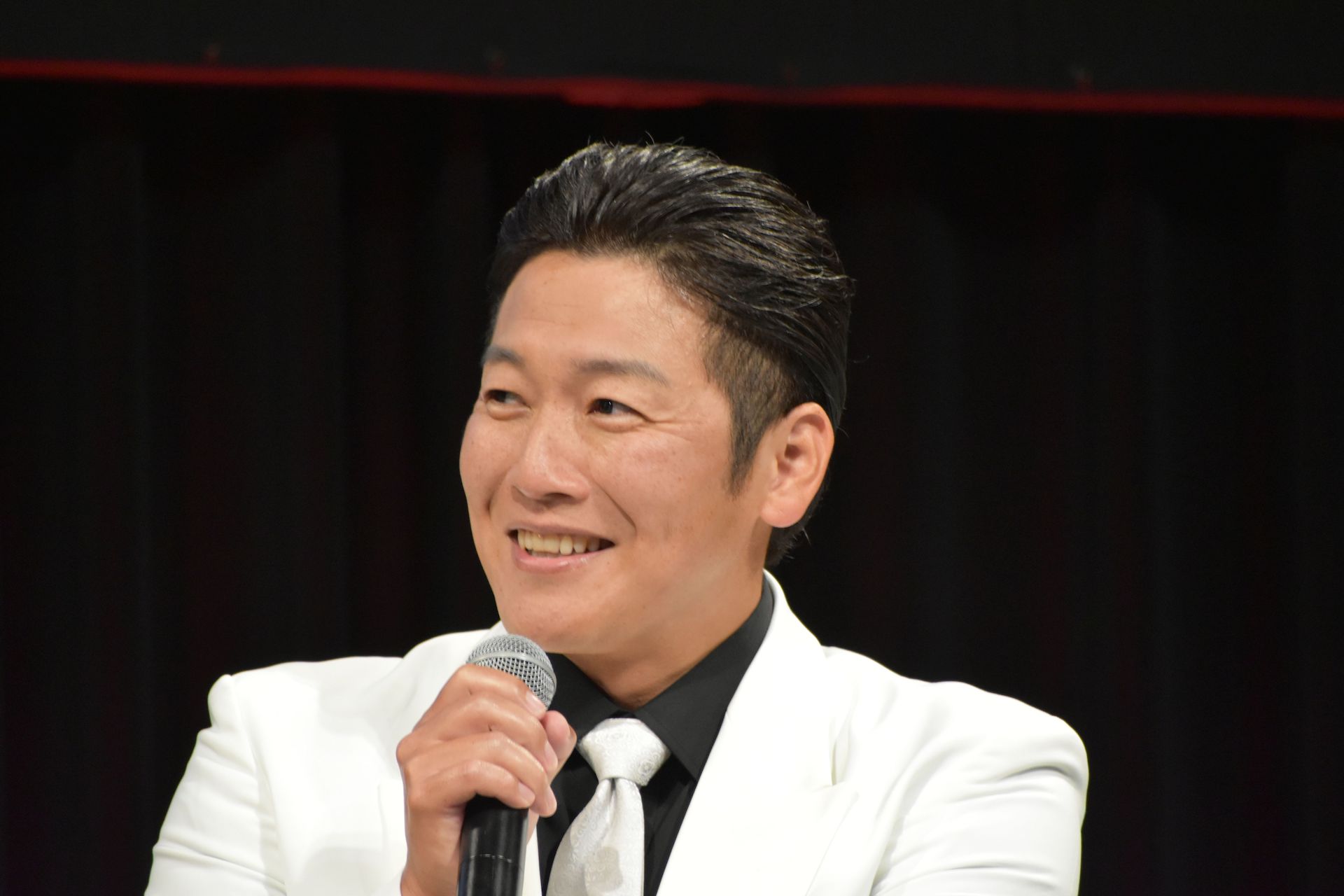 錦山彰を演じる中谷一博さん