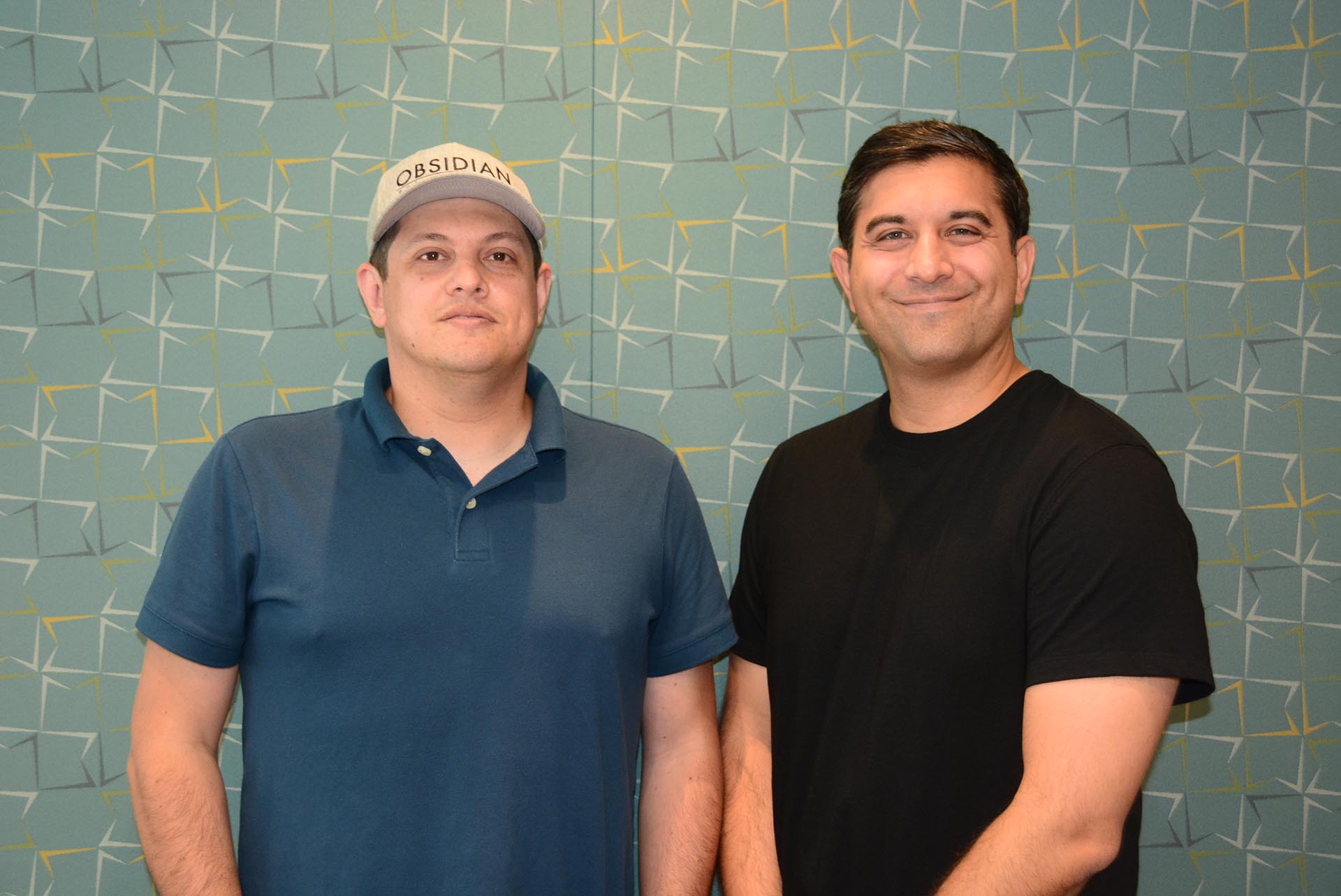 インタビューではGame DirectorのBrandon Adler氏(左)と、Design DirectorのMatt Singh氏が、メディアからの質問に答えた