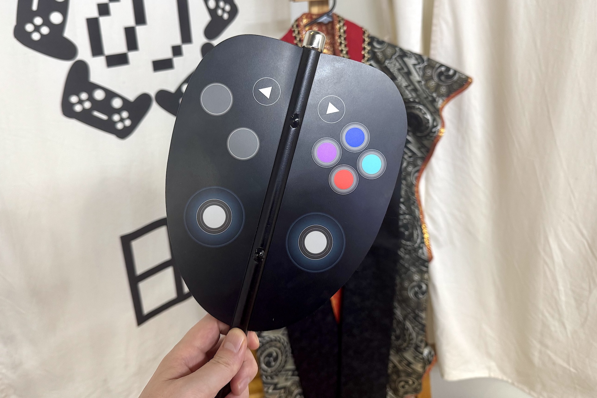 「殿の軍配」と同じものを手に取ることができる