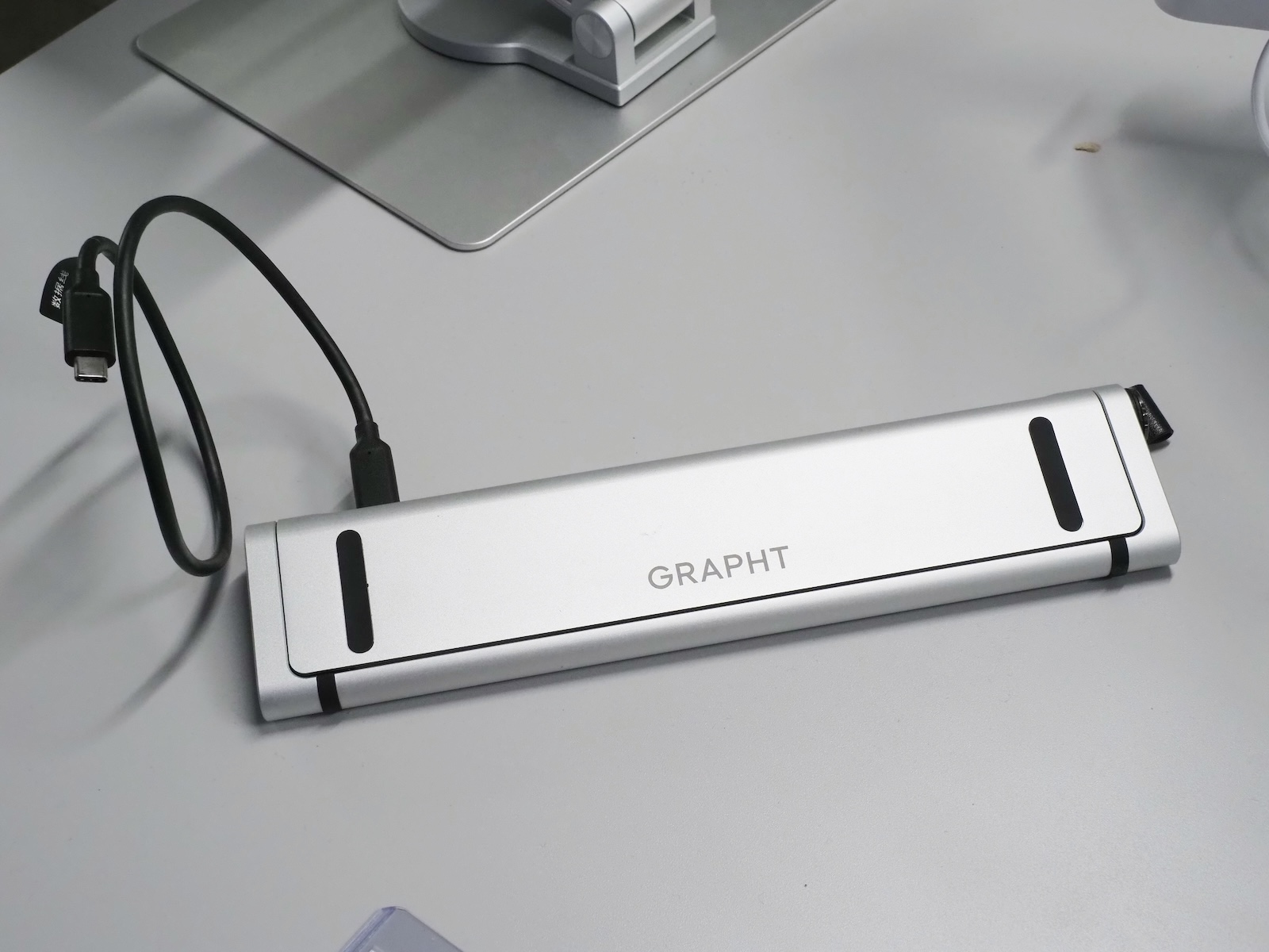 折りたたみ可能でとてもコンパクトだ