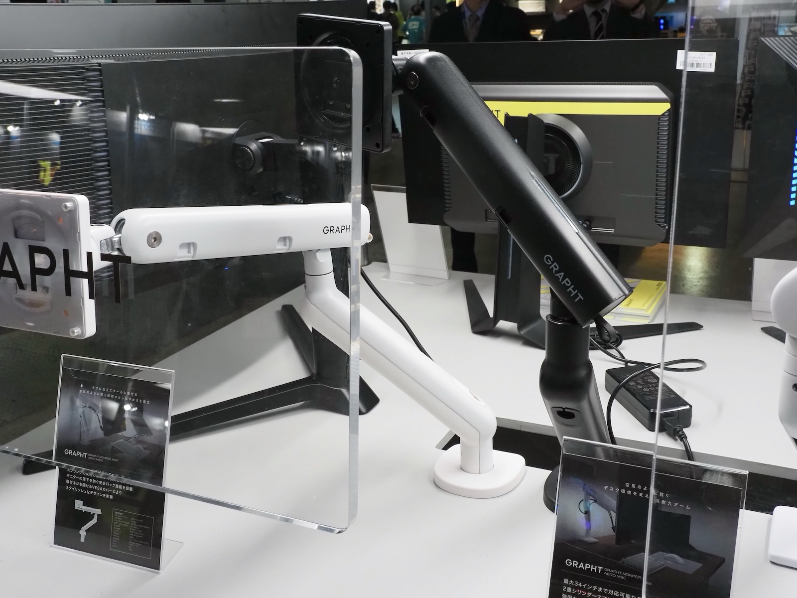 「Aero M9TQ」は安全ロック機構を搭載。10月31日発売予定で、価格は14,980円だ