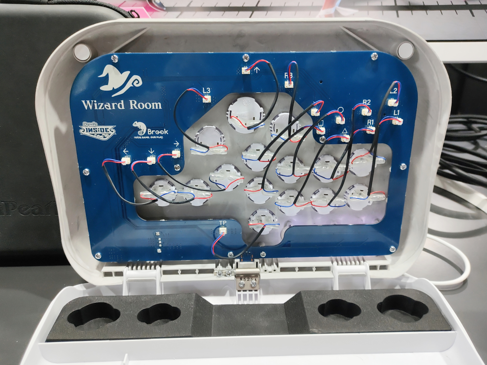 カスタム例。自分にあったボタンで自分だけの「GlimPearl」にできる