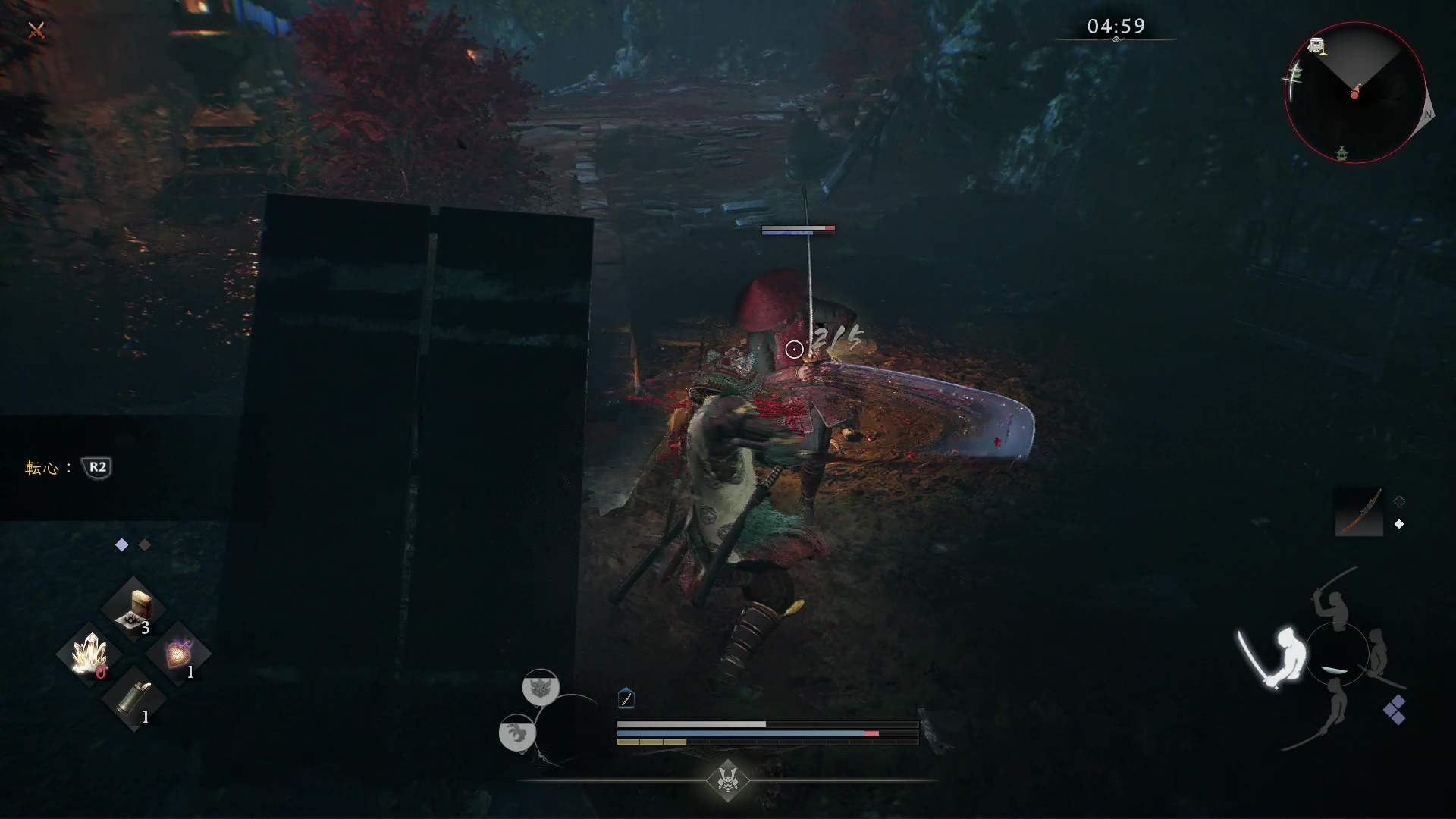 上段・中段・下段の3つの構えに変えることができ、攻撃のアクションや性能がガラリと変化する