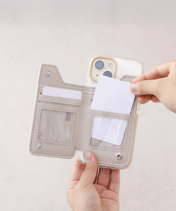 使用例（紙幣・硬貨・カード4枚を収納可能）