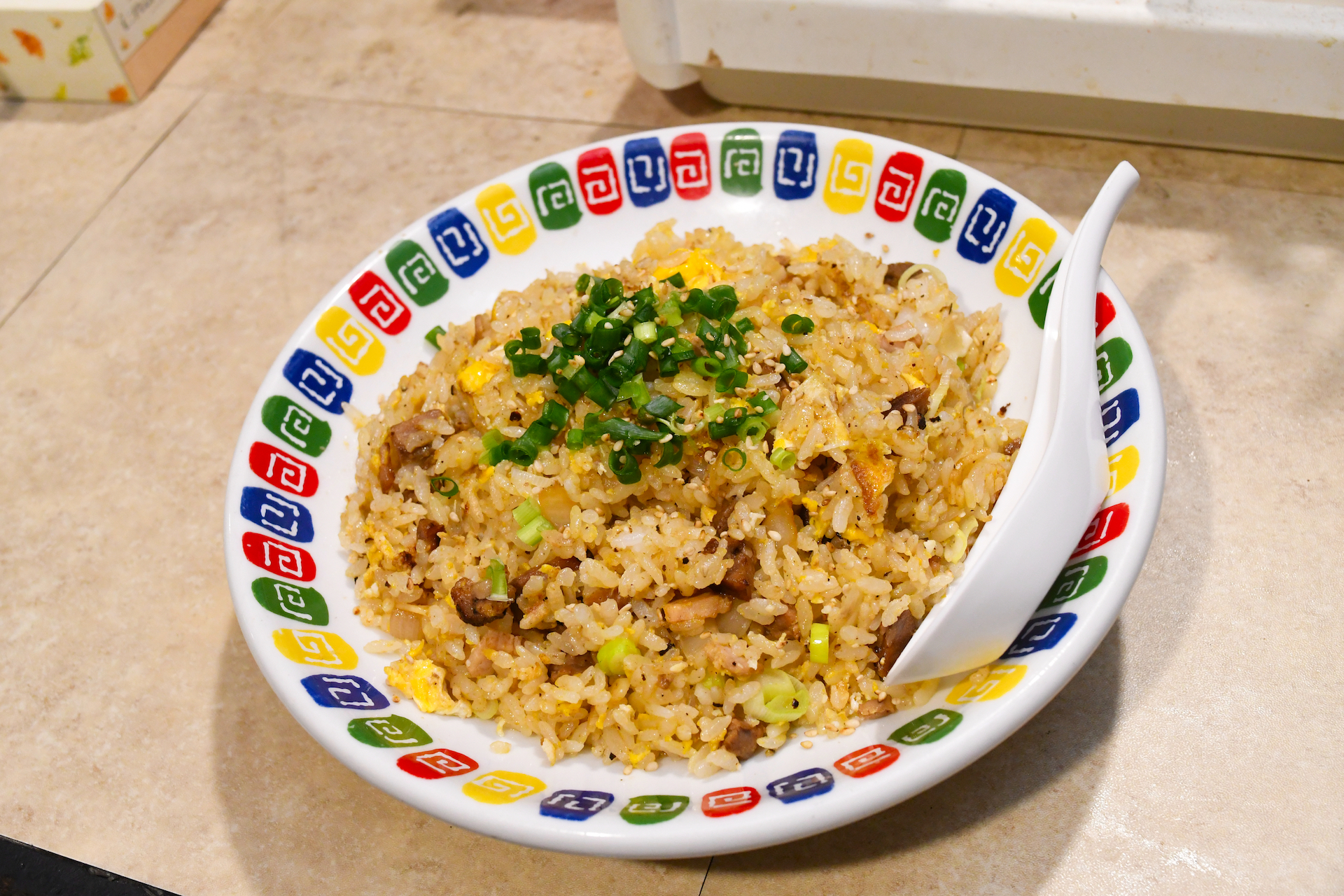 料理自慢のマスターが振る舞う“立川Bridge飯”は、ご飯目的で遊びに来る価値があるほど絶品だ