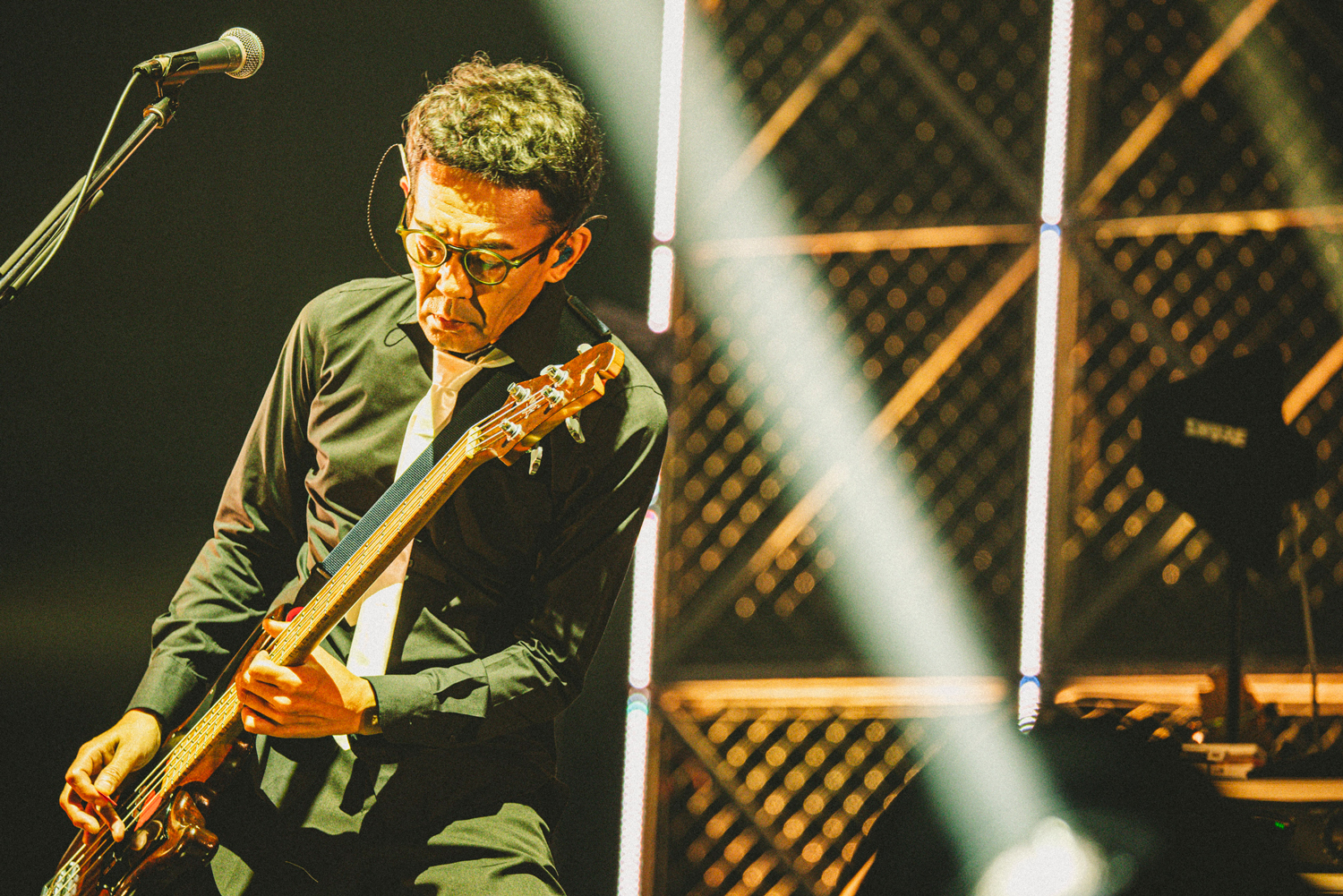 イワイエイキチ氏