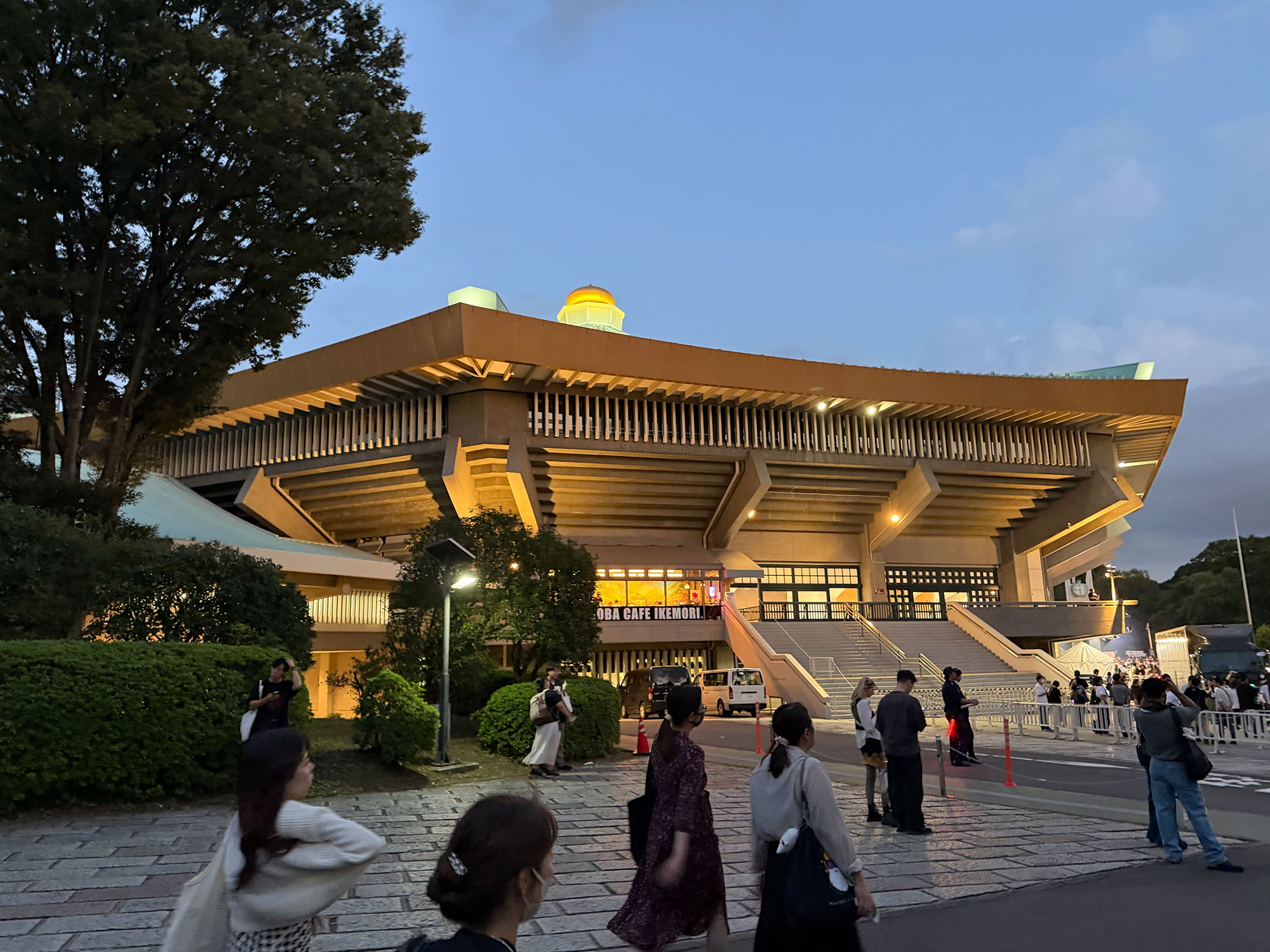 アーティストの聖地、日本武道館