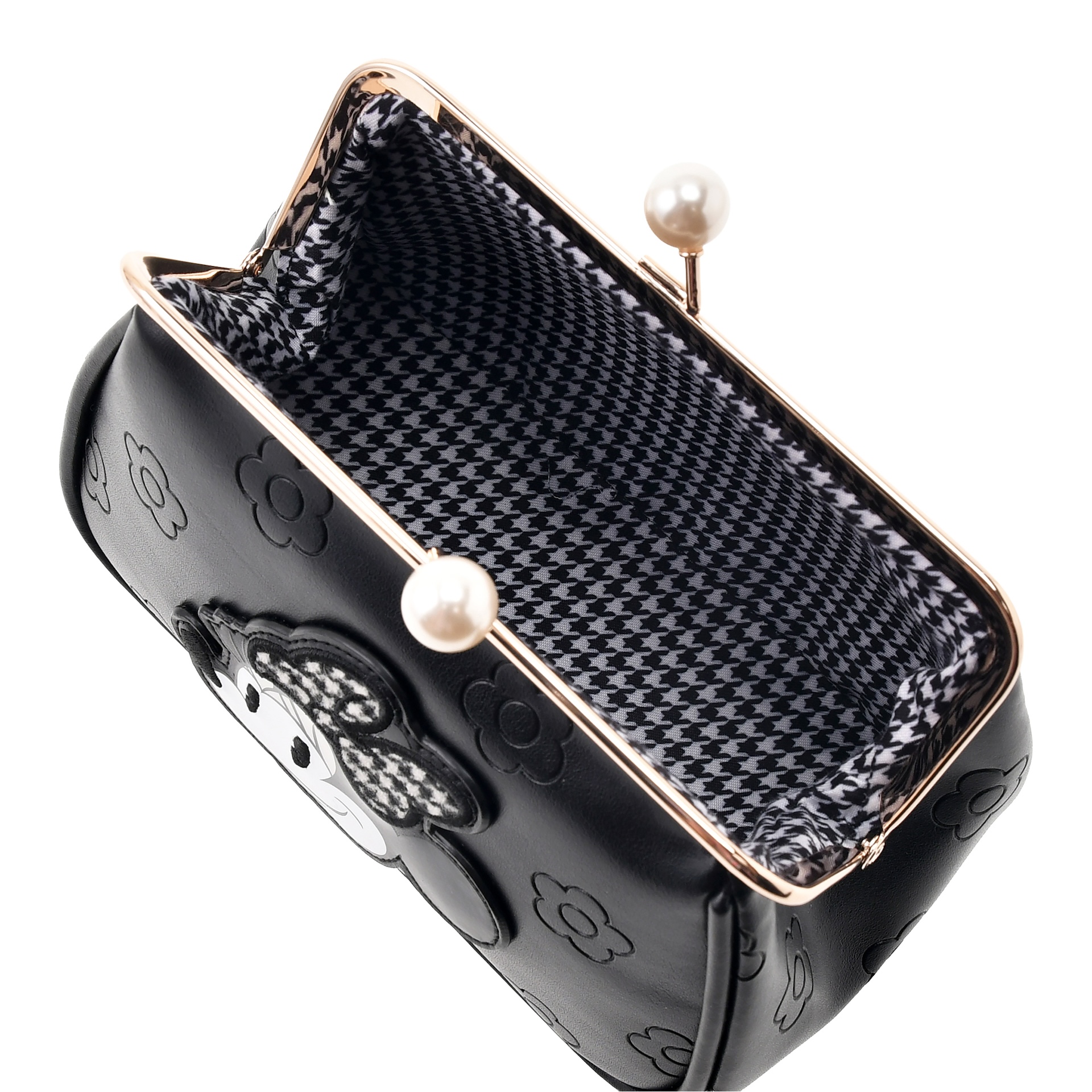 ポーチ　3,700円