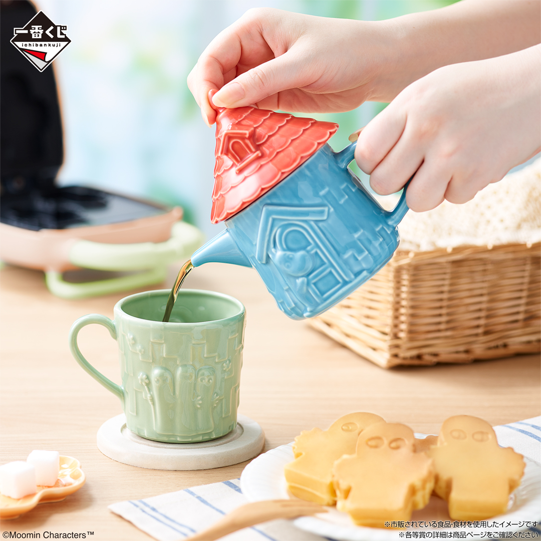 「B賞 ムーミンやしき ティーポット」・「C賞 80th記念マグカップ」イメージ