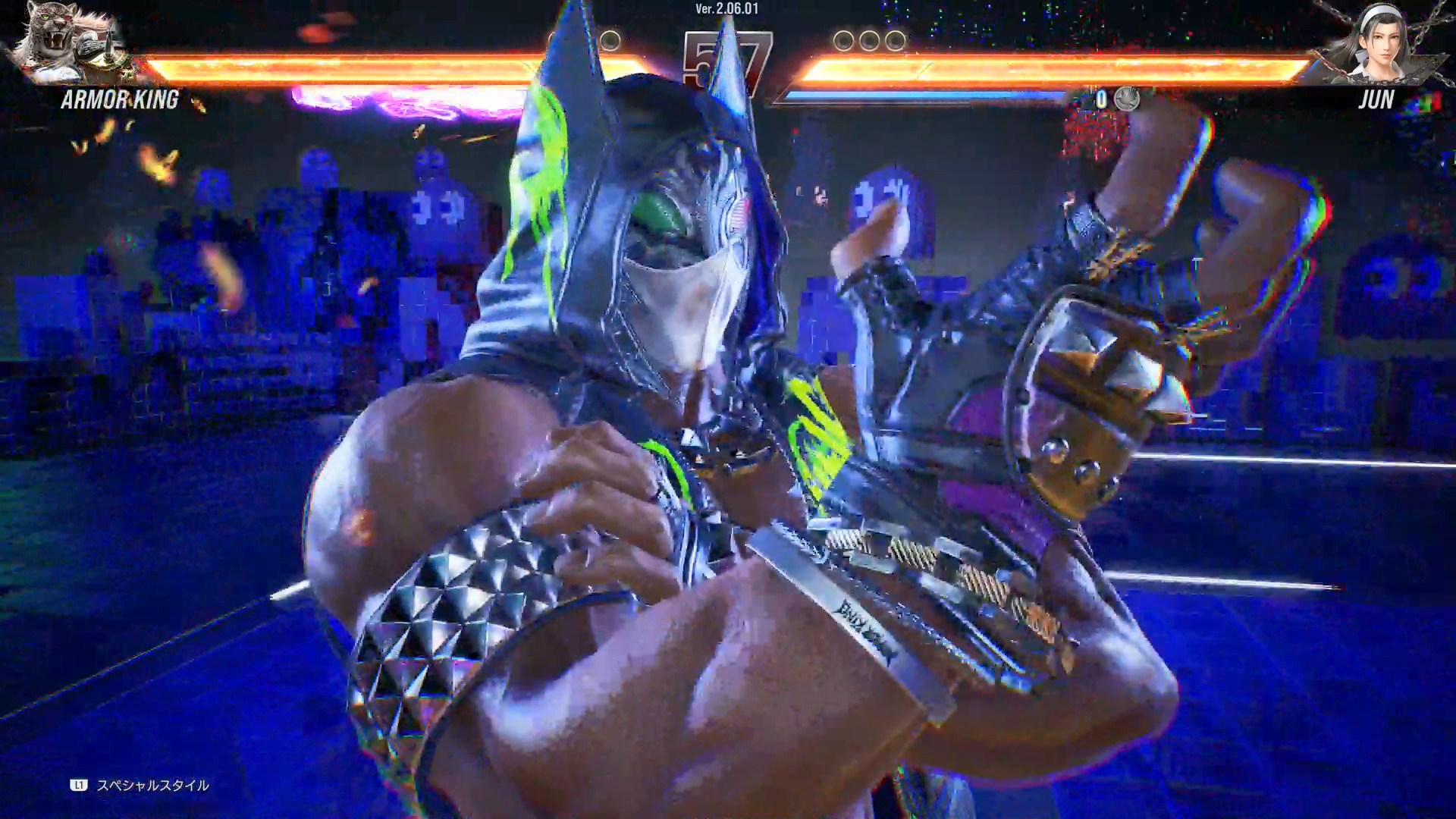 マスクが変化するなど、ヒールレスラーとしての雰囲気が格段に上がった3種類目のコスチューム