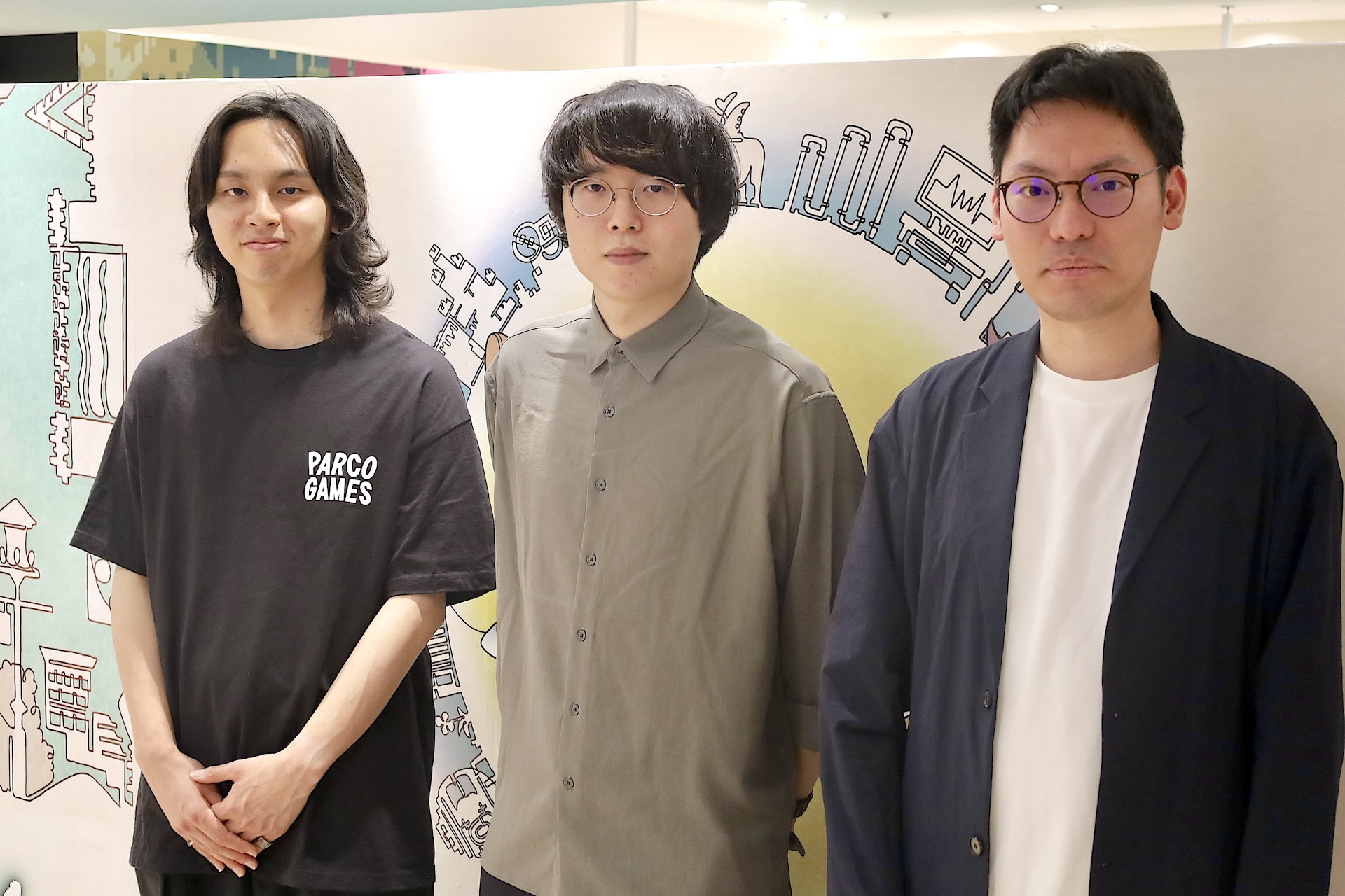 左からPARCO GAMESの石井氏、ゲーム開発者のところにょり氏、講談社の片山氏