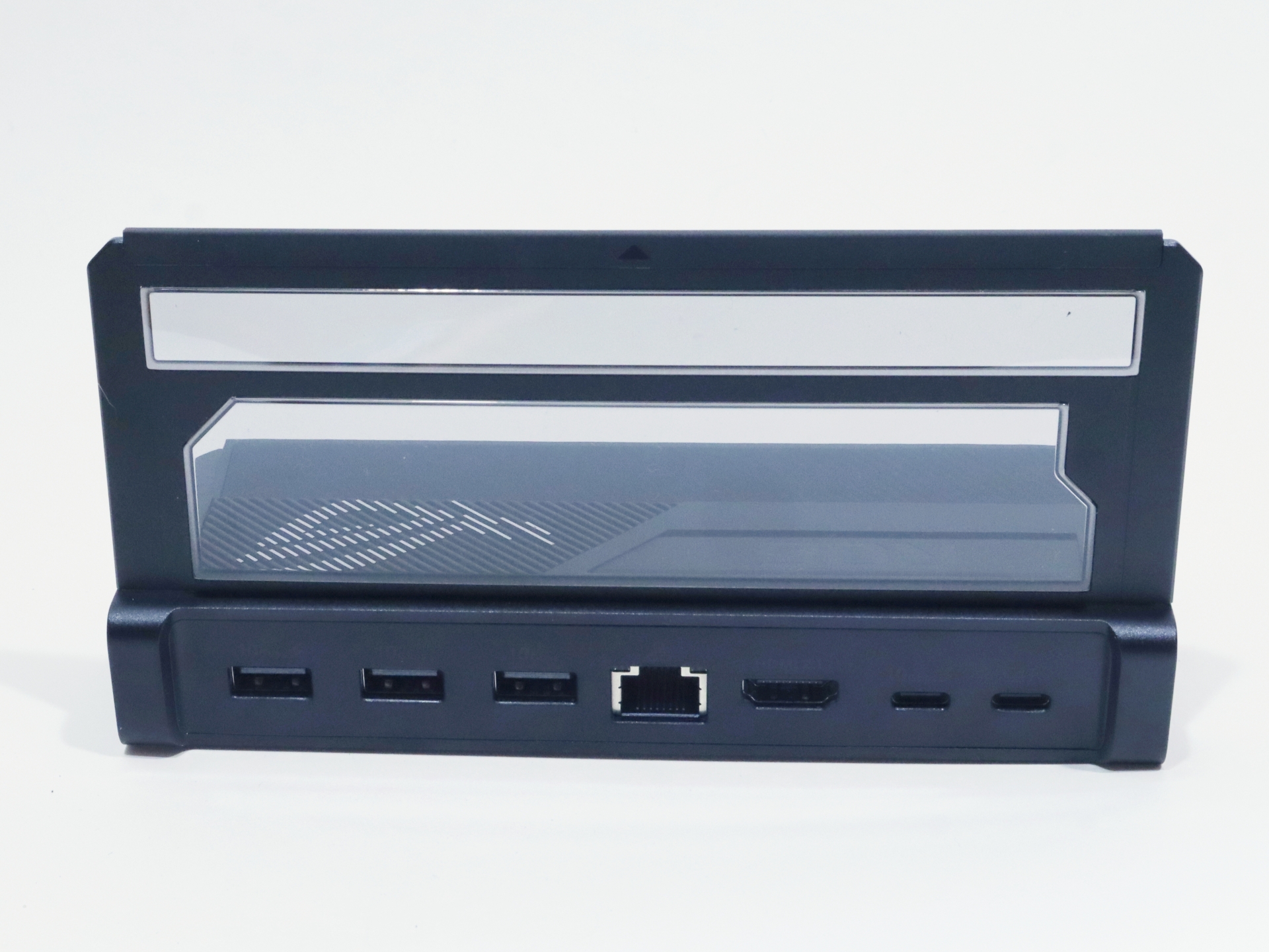 背面に拡張端子類が集中している