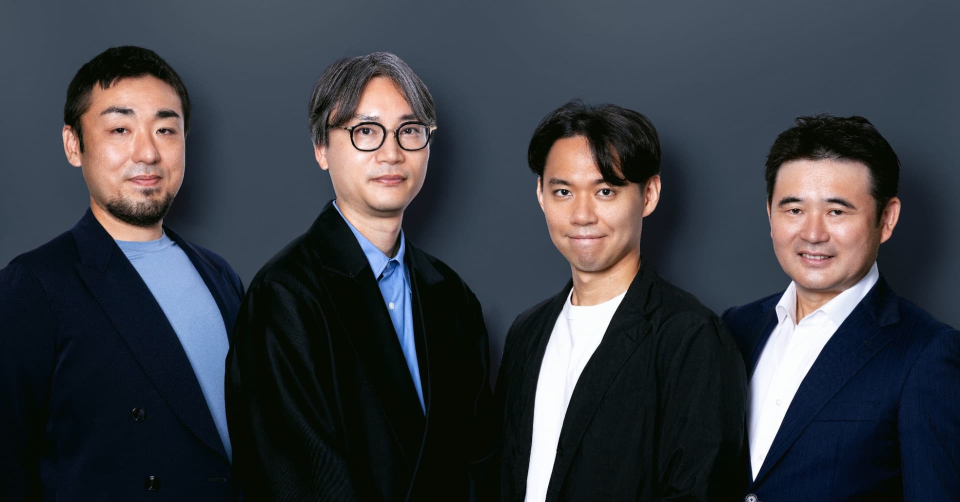 左から、取締役副社長・豊田風佑氏、取締役COO・佐久間衡氏、取締役・谷口一氏（選手名：ときど）、代表取締役社長・鈴木文雄氏