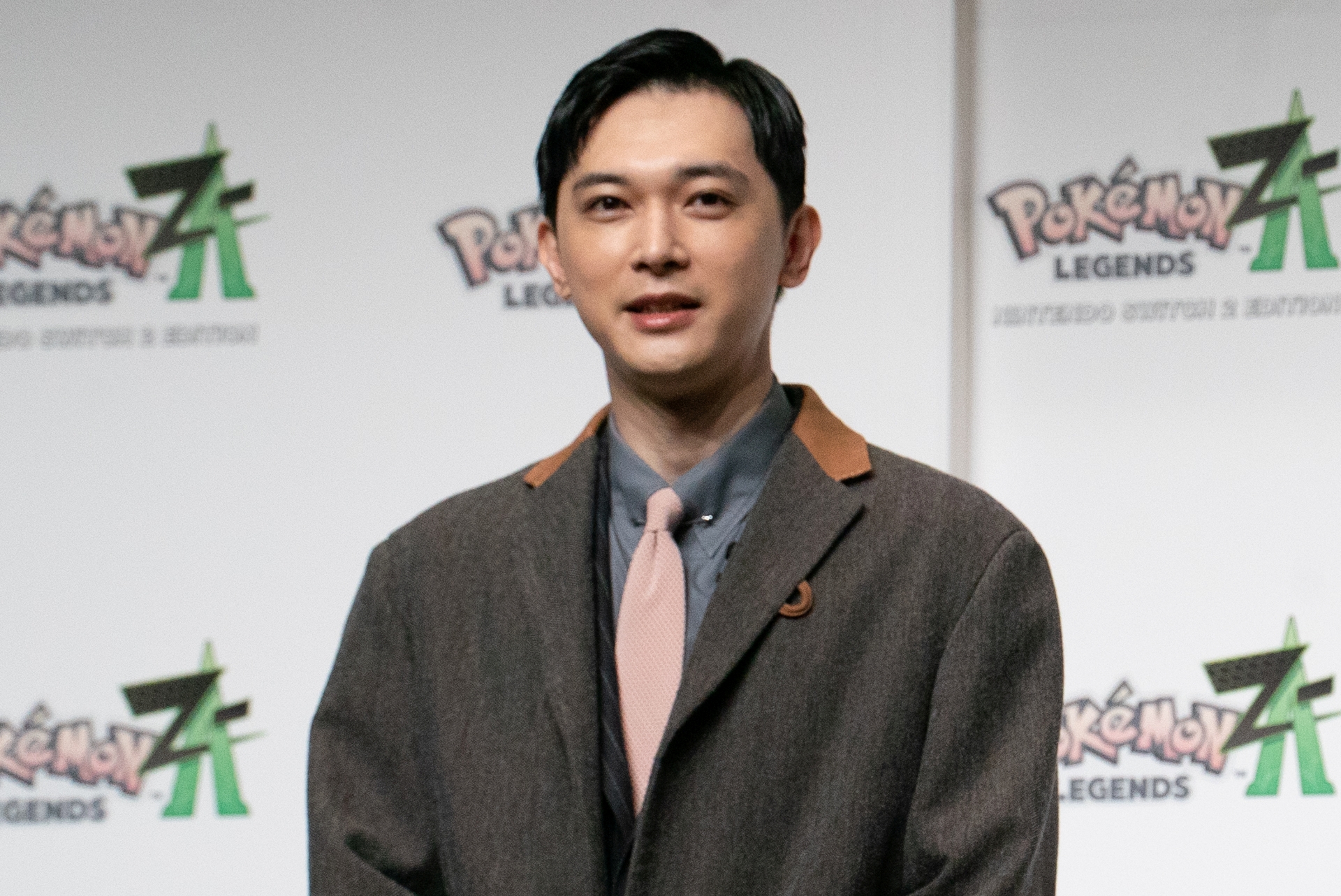 ポケモントレーナーのように、街を散策する理由が欲しいと話す吉沢さん