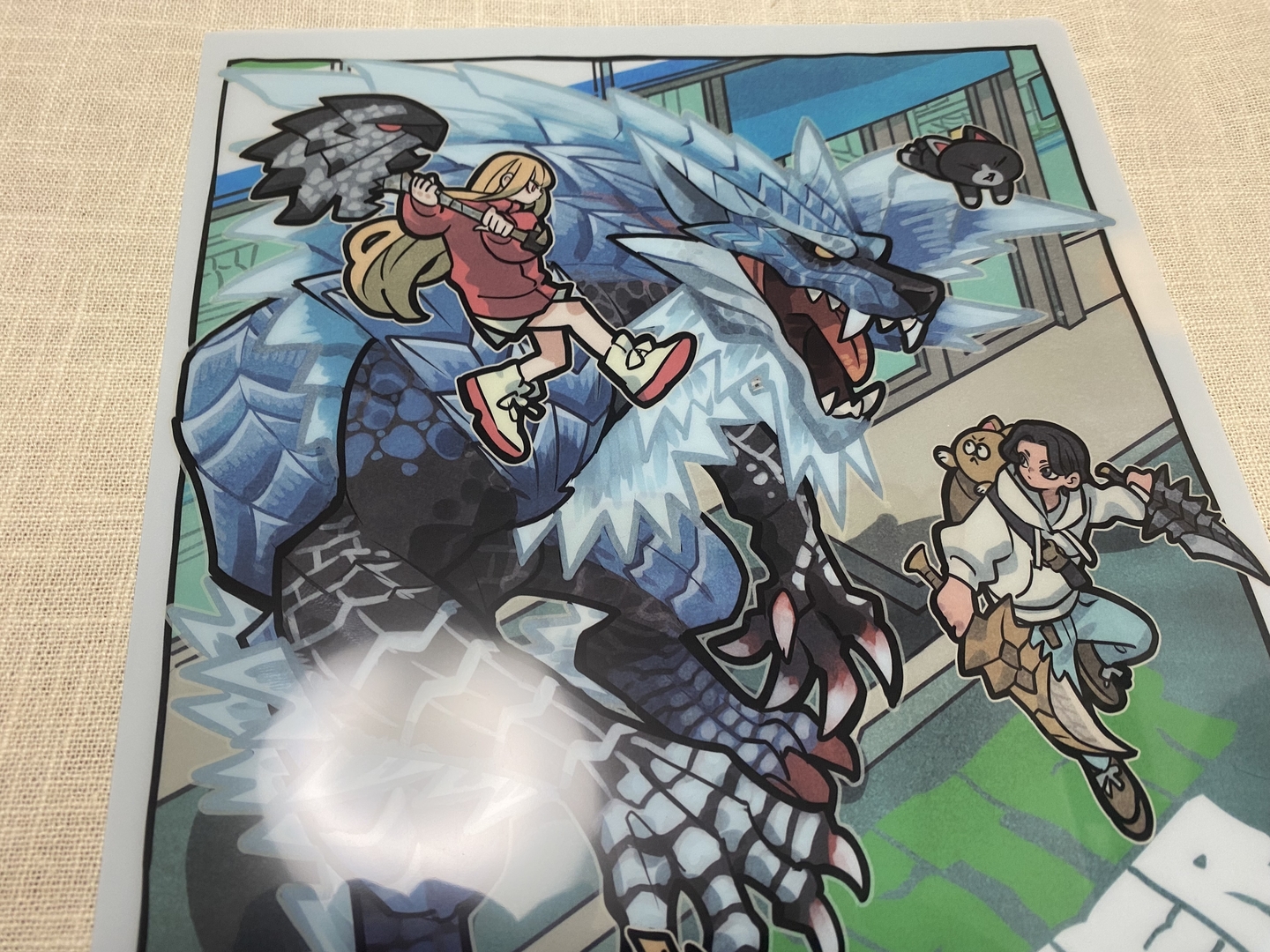 ファミリーマート従業員っぽい人は見えないのでお客さんが戦っているのだろうか