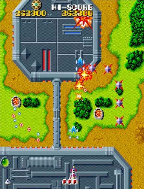 4号機と合体するとショットが大幅に強化され、ザコ敵を貫通するようになる