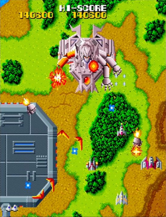 4本の腕から繰り出す、自機をジワジワと追い詰めるロケットパンチが手強いマンドラ―