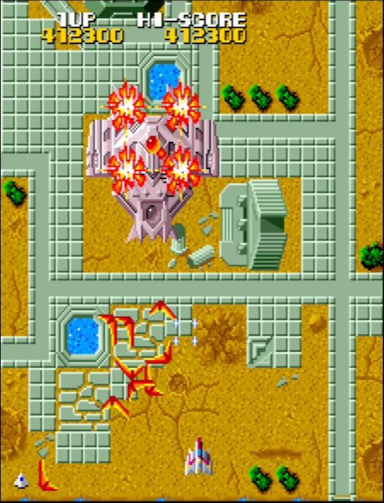 倒した直後に敵弾をバラまき、こちらのミスを誘うのも実に嫌らしい