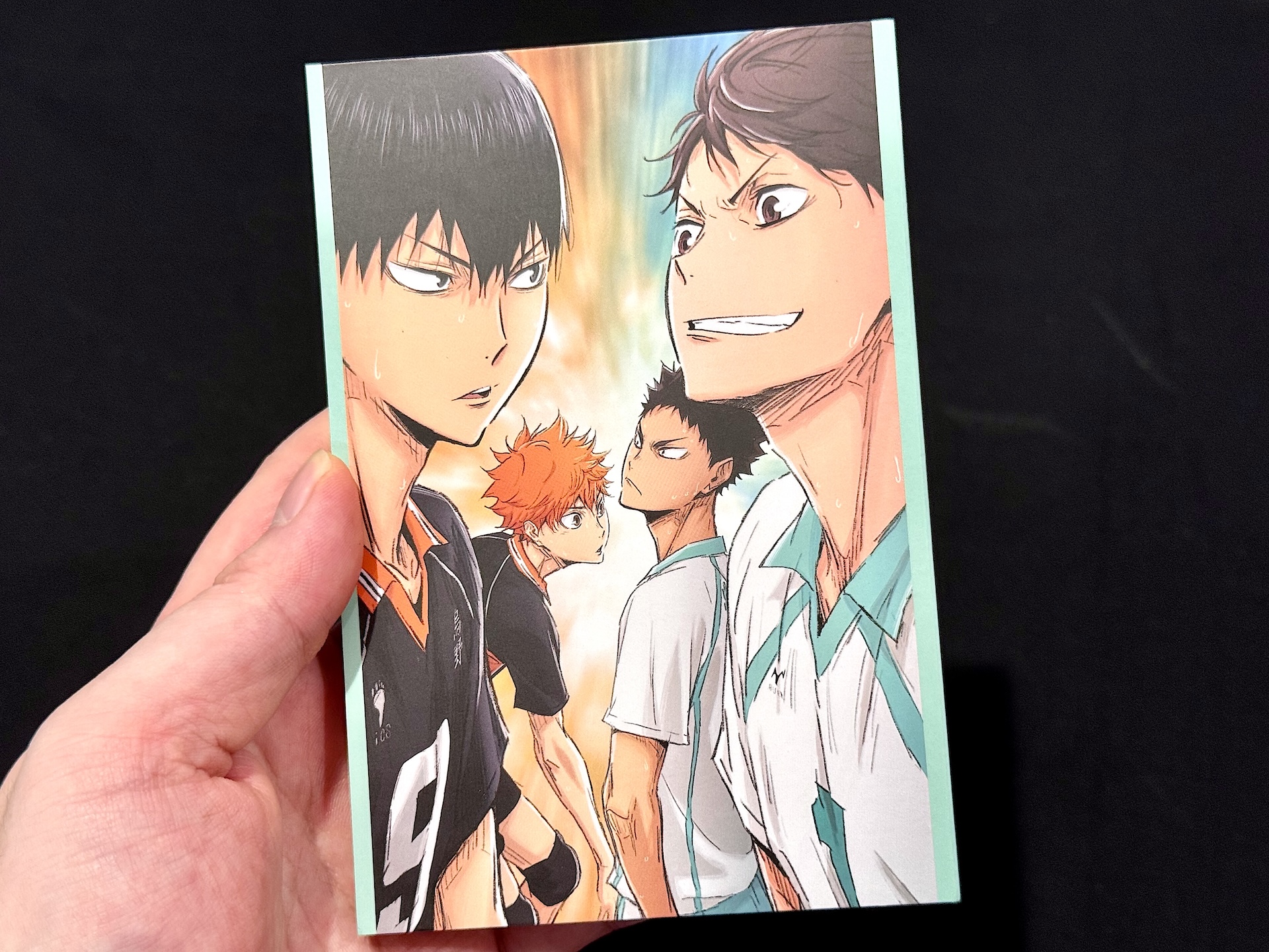 表紙にはこれまでの作品ビジュアルを使用