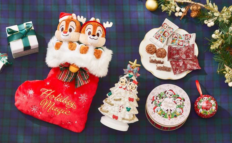 ケース入りクランチチョコレート＜チップ＆デール＞　3,300円/ケース入りクランチチョコレート＜ミッキー＆ミニー＞　3,300円/ 缶入りクランチチョコレート　1,400円/缶入りキャンディー　800円