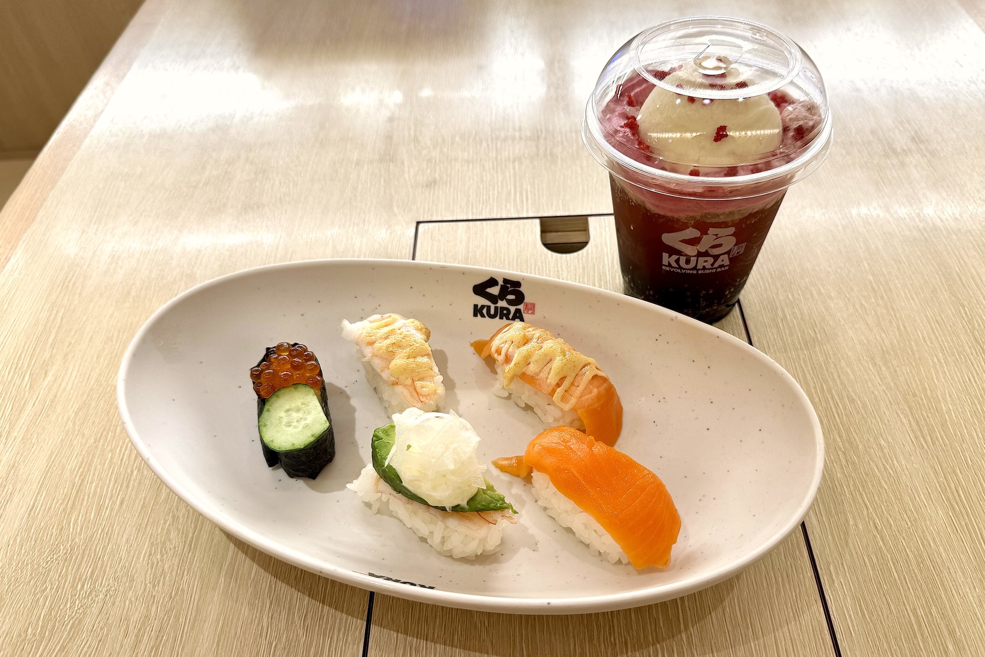 ランペの推し寿司セット 価格：990円 販売期間：10月31日～ ※なくなり次第終了