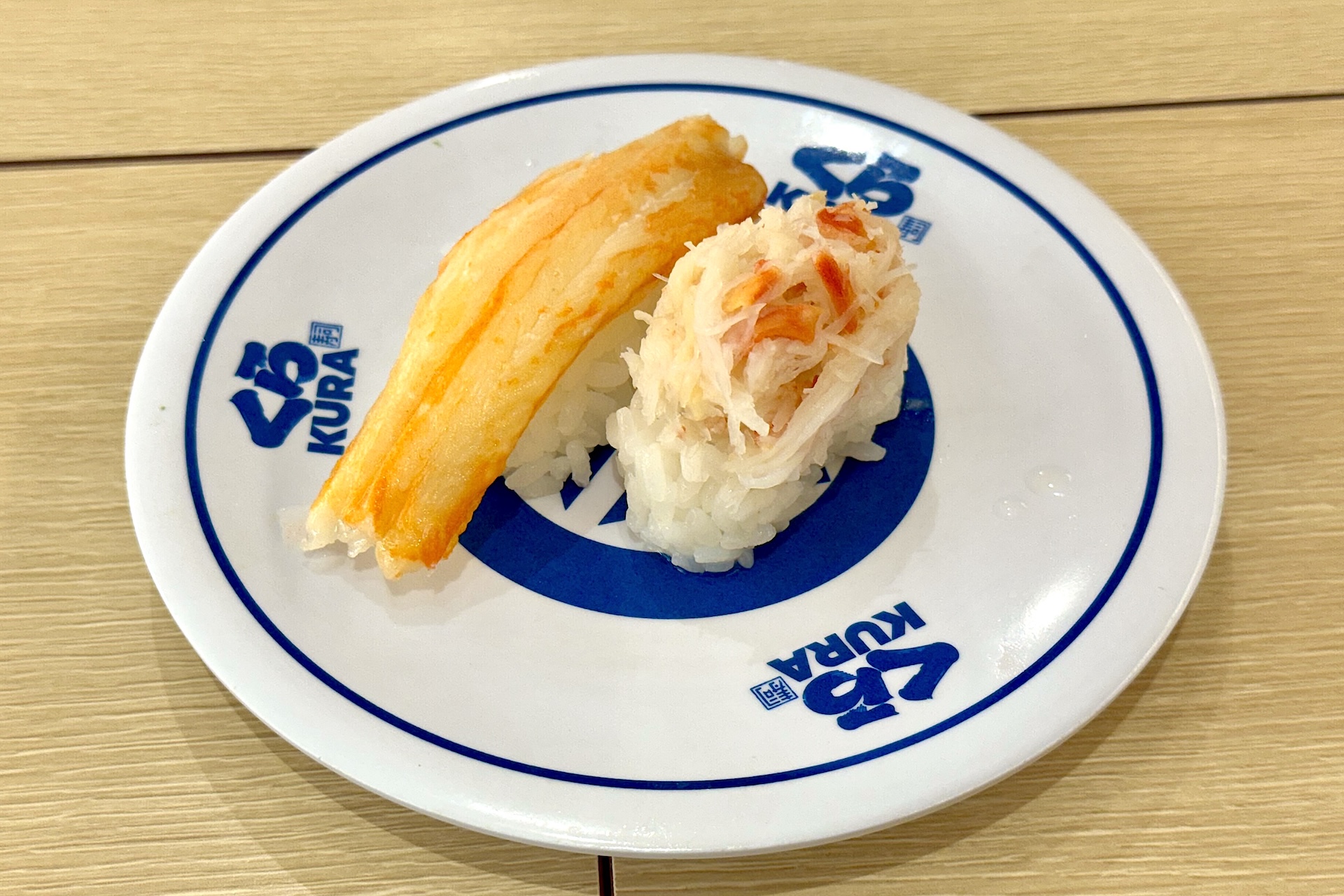 本ズワイガニ二種盛り 価格：420円 販売期間：10月31日〜11月9日