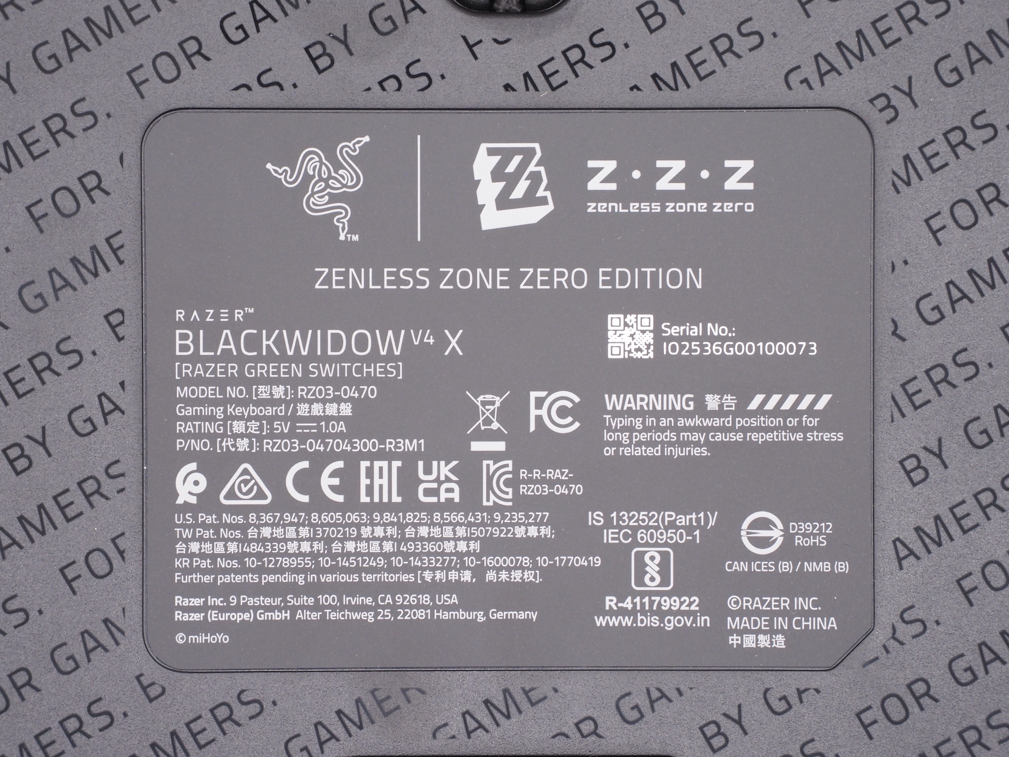 背面にはコラボモデルの証である「Zenless Zone Zero Edition」の文字