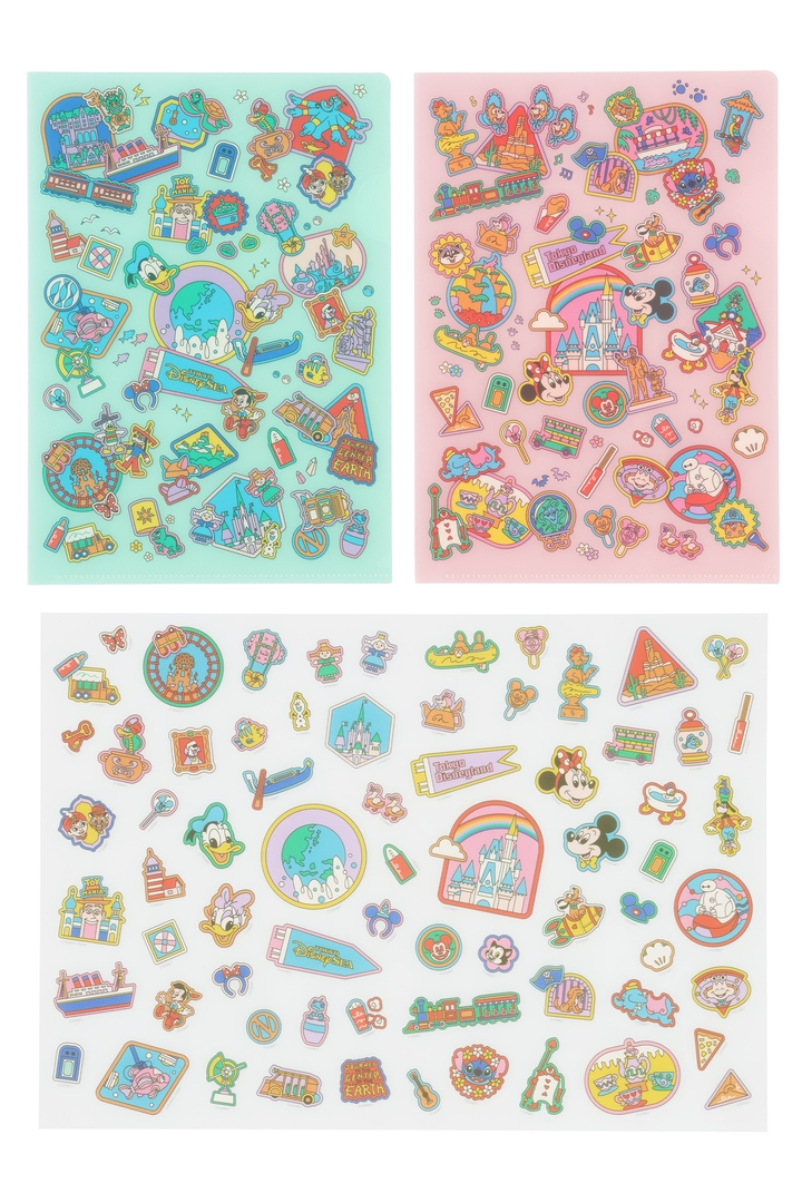 「クリアホルダー＆ステッカー」価格：1,000円