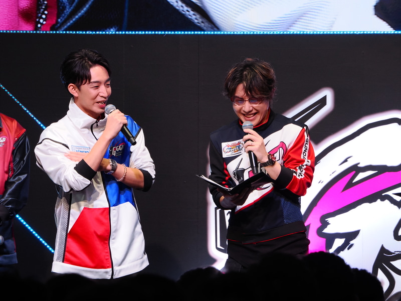 なかお氏に頼るアール氏