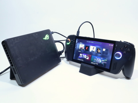 ROG Xbox Ally X」にGeForce RTX 5070Tiを瞬時に追加！ ASUSの外付け