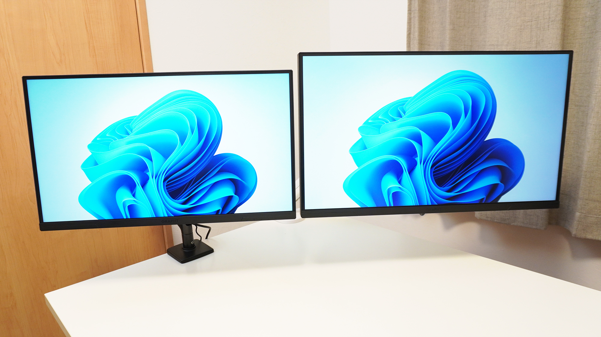 24.5インチと27インチ