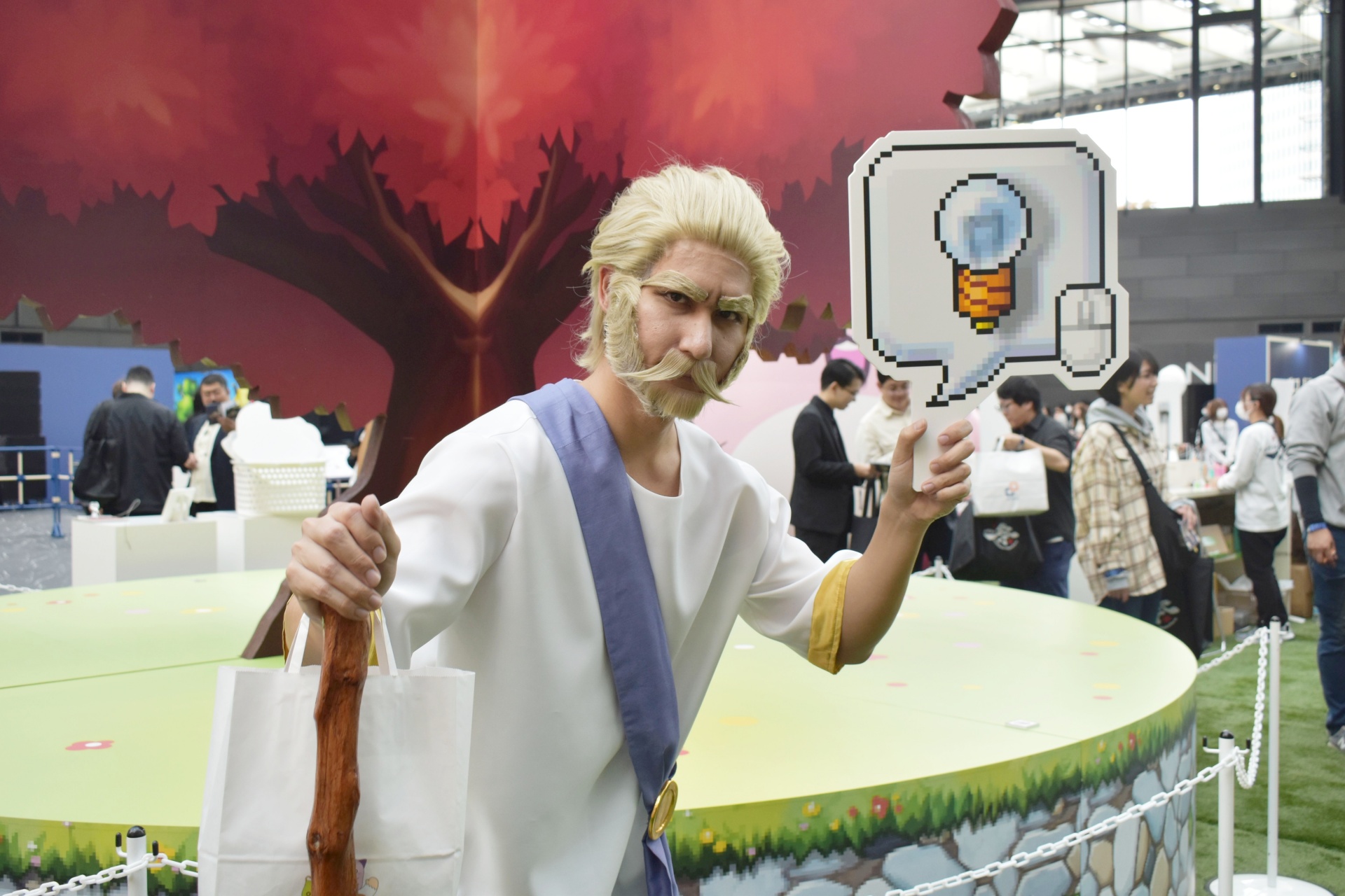 「メイプルストーリー」にちなんだコスプレは多くの参加者には魅力的に映ったことだろう