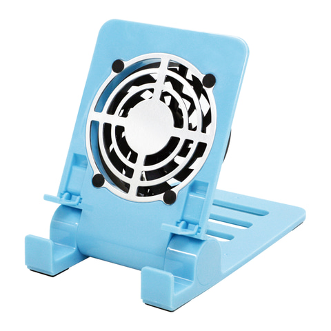 Switch2用「冷却ファンスタンド」に新色「ライトブルー」が登場。12月