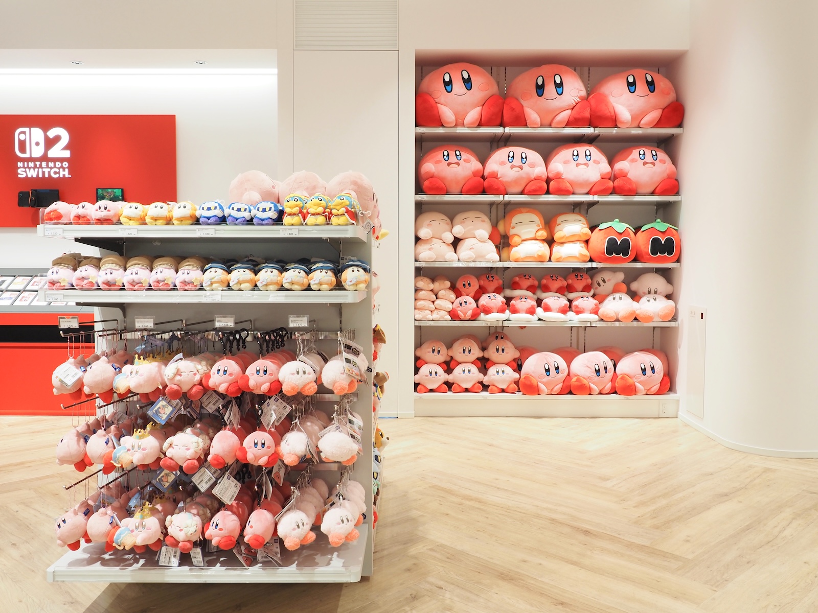 並べられているだけで可愛い「星のカービィ」グッズコーナー