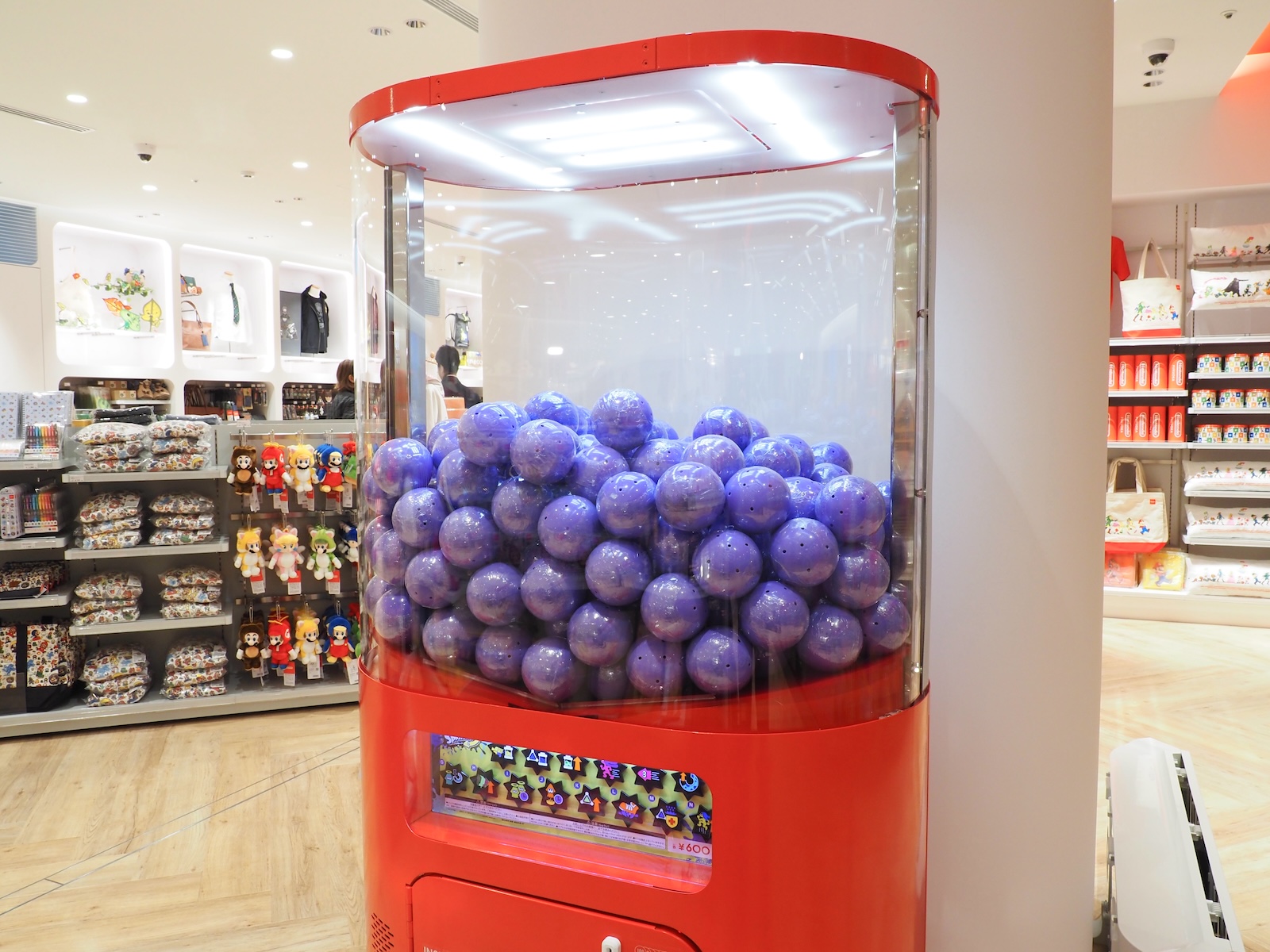 ガチャガチャもある